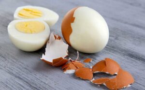 Thành phần dinh dưỡng của trứng luộc- Calo, Protein và nhiều hơn nữa - Ông Điền Food